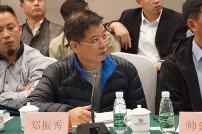 鄭振秀 發(fā)展電動物流車的關鍵路徑與前景思考